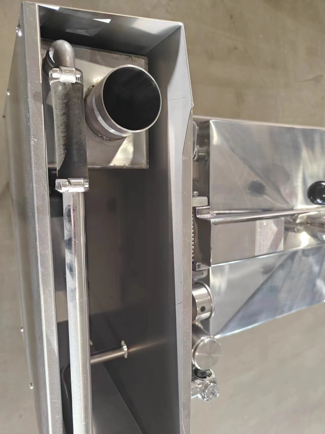 Mechanical Panel 304 SUS Gas Heating Chicken Pressure Fryer Without Oil Filtration