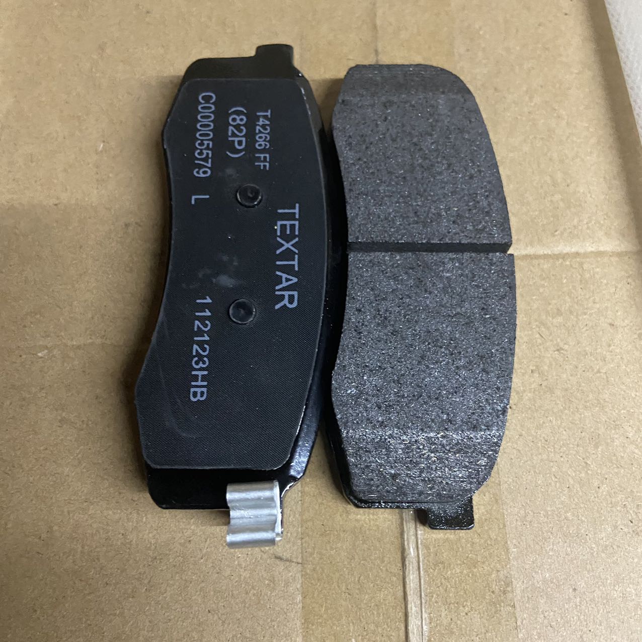 SAIC Maxus V80 Rear Brake Pads OE C00005580 Excellent Stopping Power for 2010-2016 Models