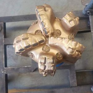 Geological Drilling PDC Bits 9-1/2 Inch Diamond Drilling Tool Of API Spec