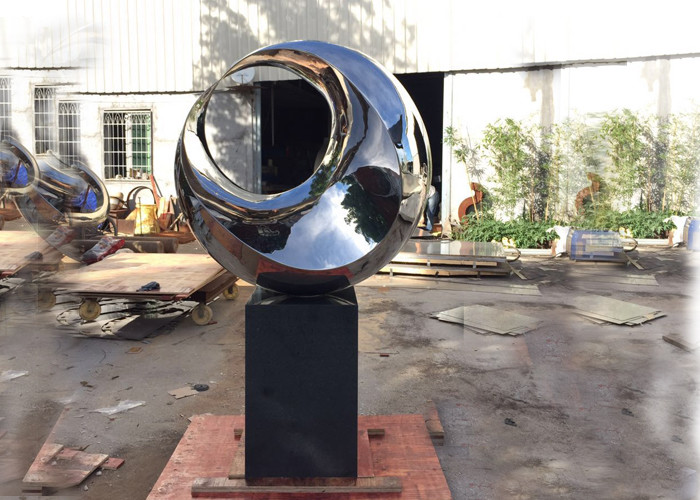 Abstract Metal Art Sculptures / Metal Garden Statues Mirror Polishing