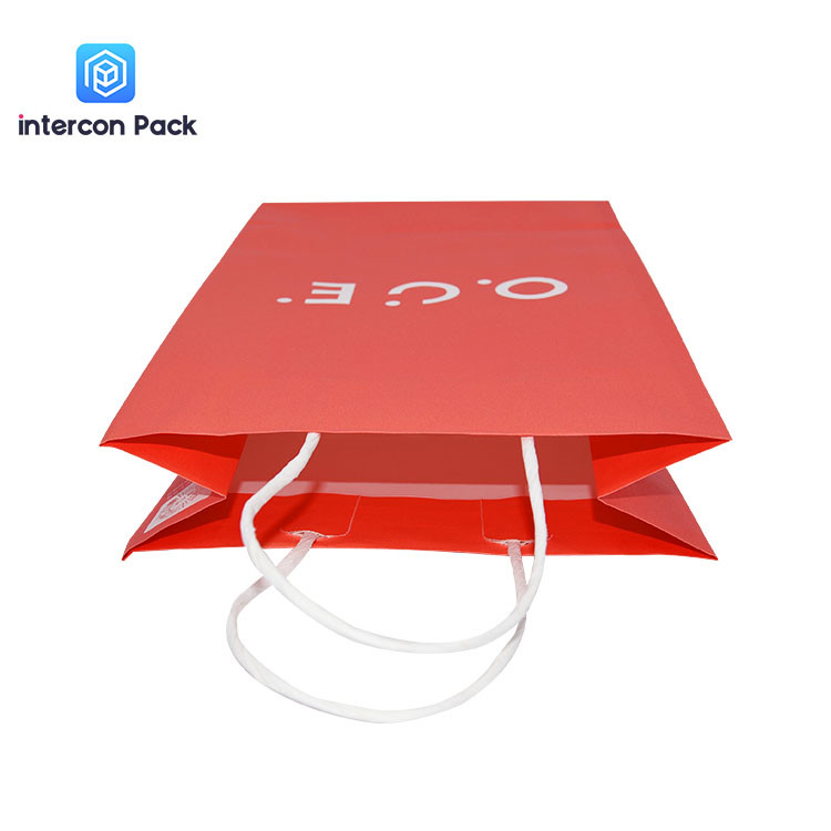 210g Twisted Handle Kraft Paper Bags Red Color Printing 12.99x8.66x3.94 inch