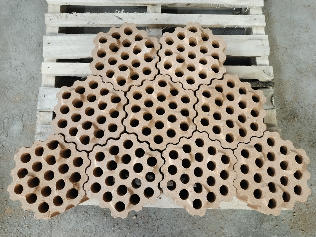 Thermal Shock Resistant Andalusite Fire Brick for Glass Furnace MgO Content 0%