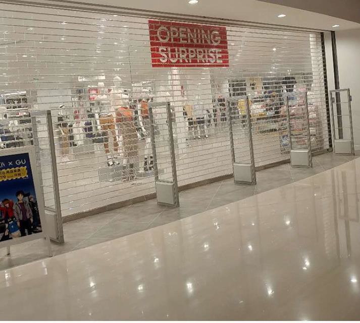 180W Polycarbonate Roller Shutter Door Transparent Automatic Clear Crystal