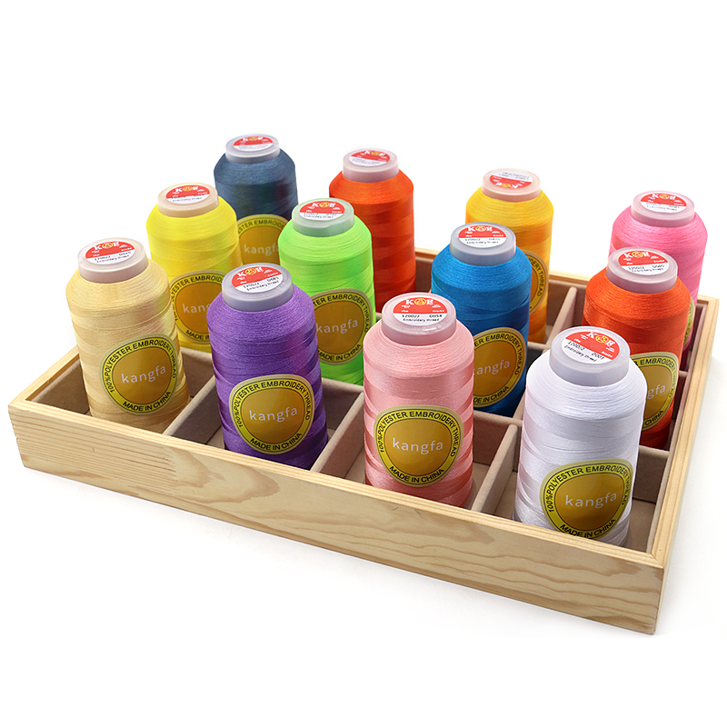 High Temperature Resistant 120D/2 Polyester Thread for Reflective Embroidery on Sofas