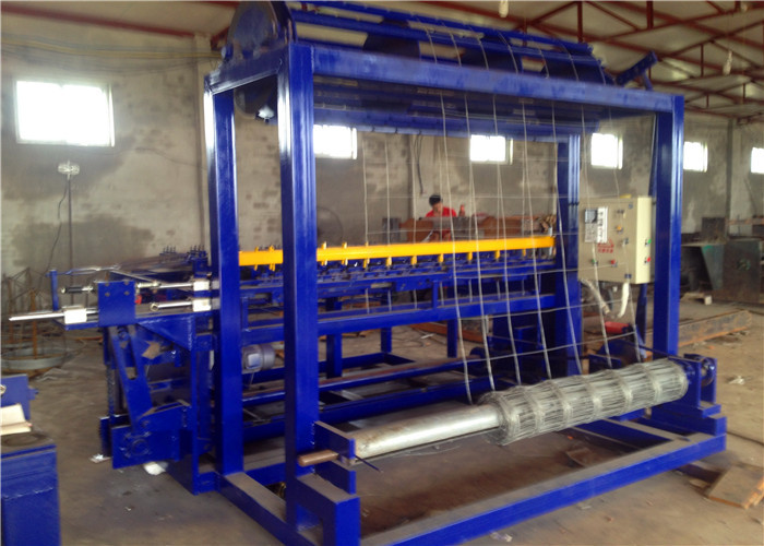 Pig Cow Farm Hinge Joint Cattle Fence Machine For Grassland Field Fence Netting