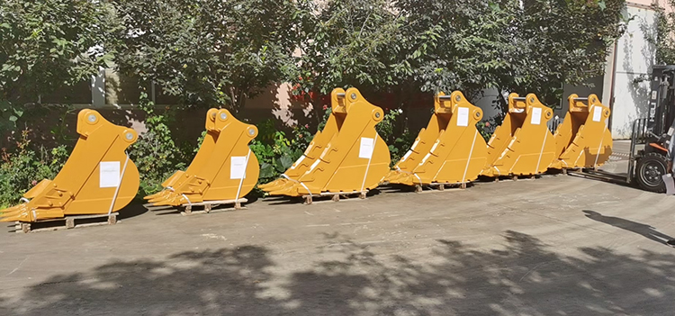 Customized Q355B MN Orange Yellow Clear Bucket For Excavator