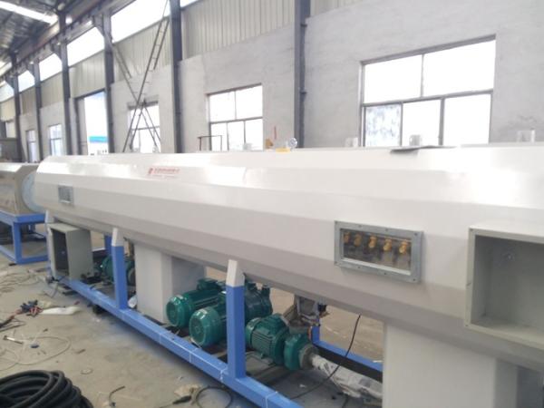 Cool Water Plastic Pipe Extrusion Line Automatic PE Drainage Pipe Production