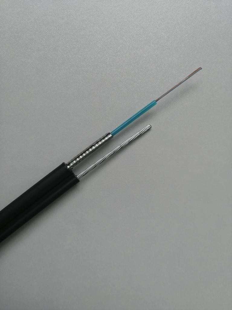7*1.0mm Stranded Steel Wire Figure 8 Fiber Cable GYXTC8S-8B1