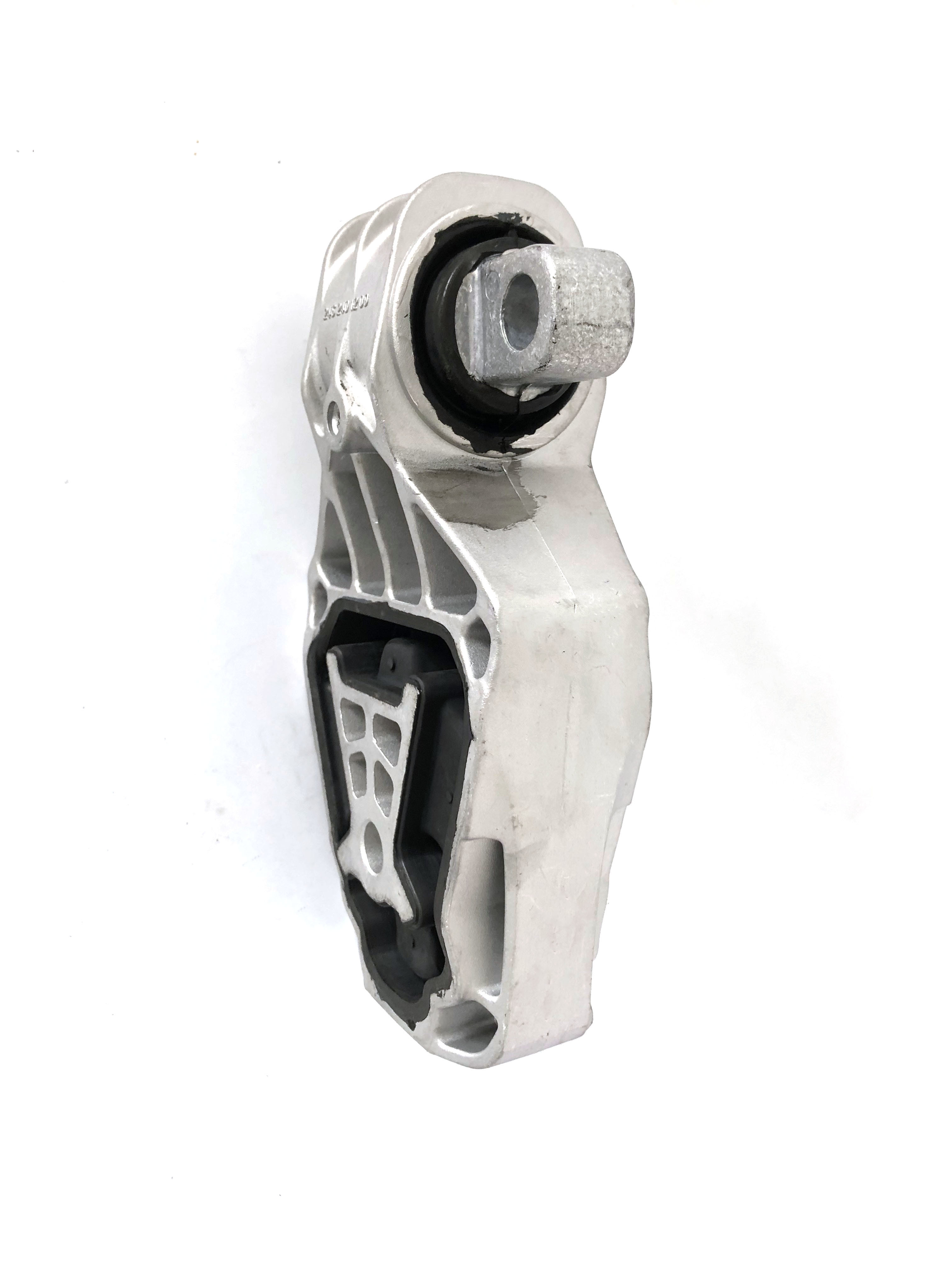 A2462401209 Engine Mounting For Mercedes Benz B-CLASS W246 W242 2011- 2012- 2013-
