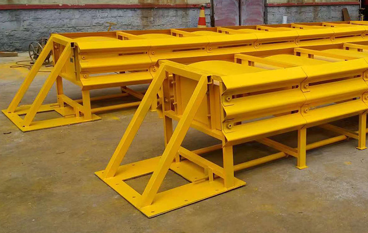 Highway Guardrail And Accessories Anti Corrosion Roadway Safety