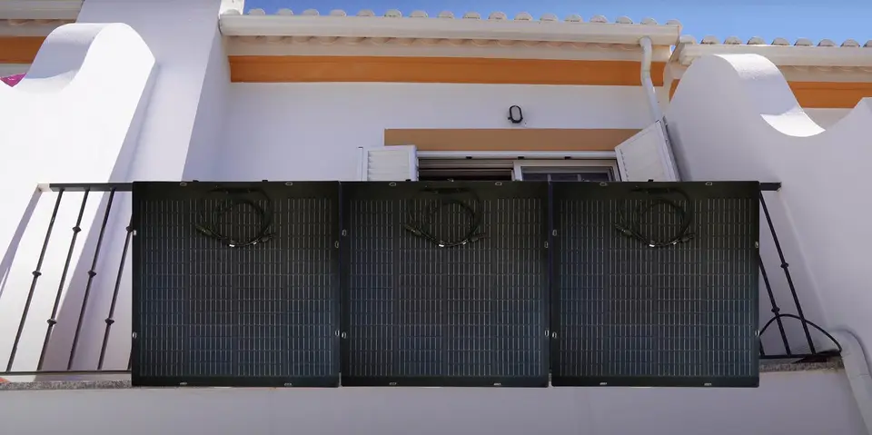 Ultralight Balcony Bendable Solar Panel Waterproof 100w photovoltaic Semi Flexible Solar Panel laminator enegy system