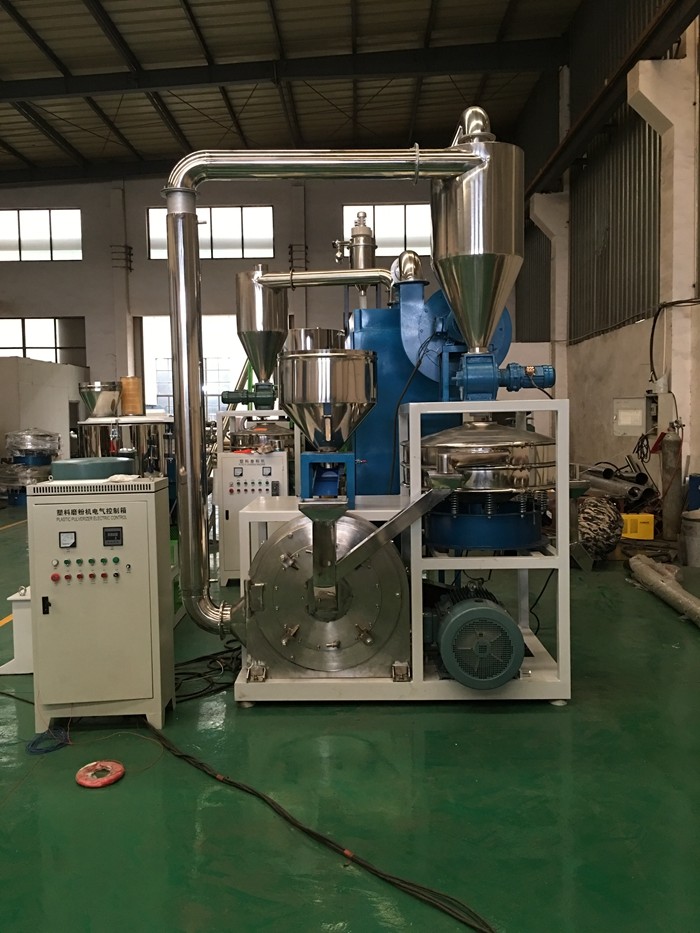 450Kg/H Automatic 75Kw PE Pulverizer With Disc Mill Blades