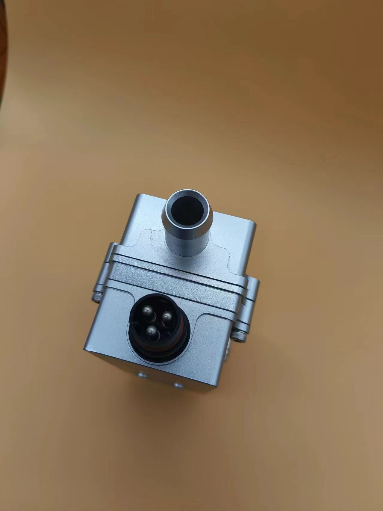 Car Engine Heaters , Water Preheater , Goldate 1500W , Secure, Safe And Reliable , PTC Heating