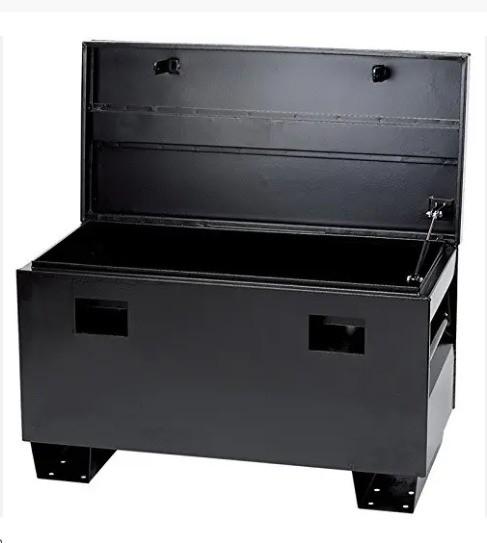 Secure Pick Up Truck Tool Box for Professional Engineering and Construction