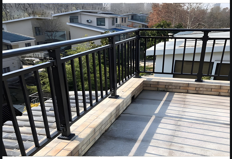 Weatherproof Aluminum Protective Railings Safety Design Powder Coated Finish