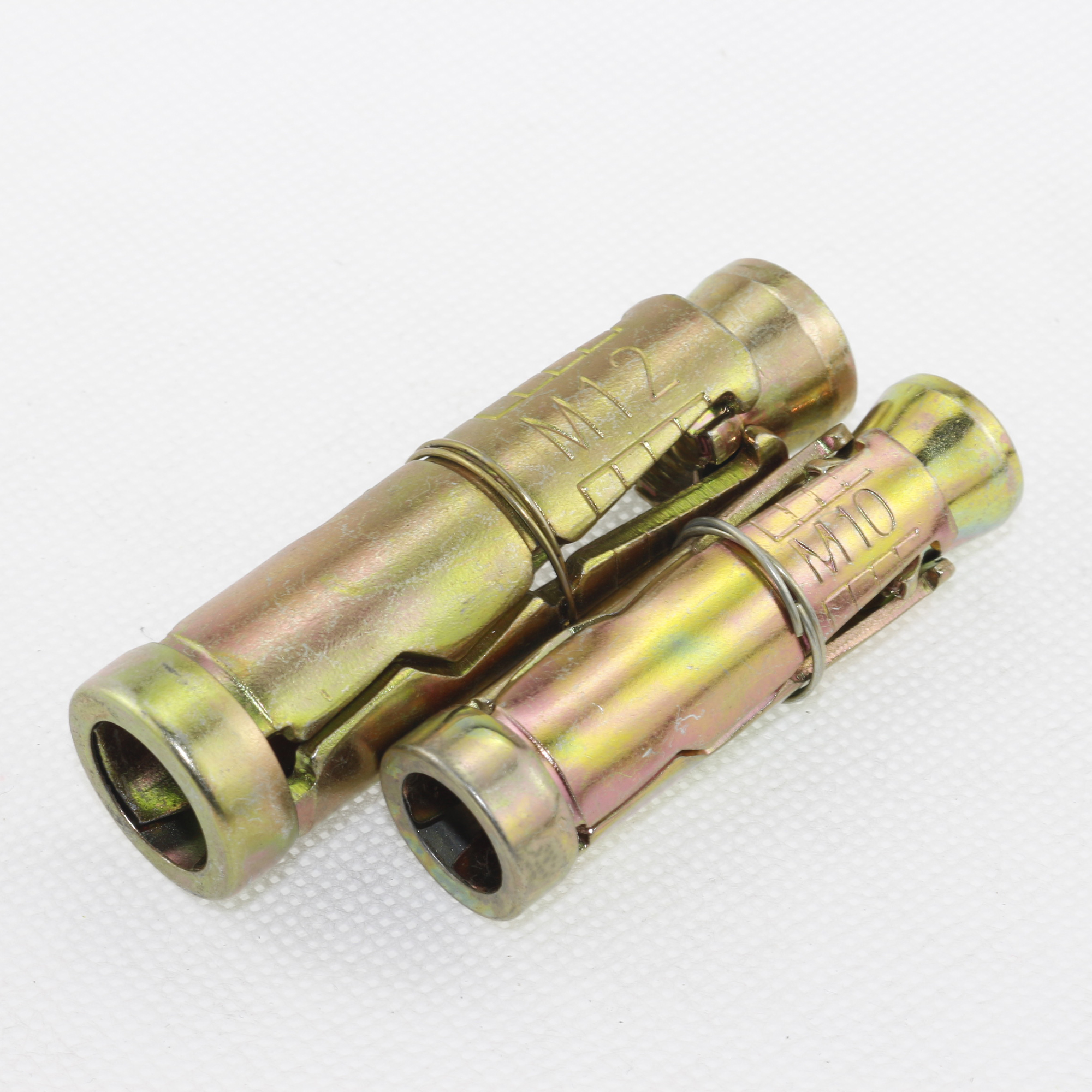 ISO9001 Certified M6-M24 Yellow Zinc Plated Shield Anchor Rawal Bolt for Building