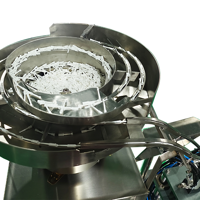 400 KG Capacity Glue Bait Syringe Filling and Capping Machine ± 1% Filling Accuracy