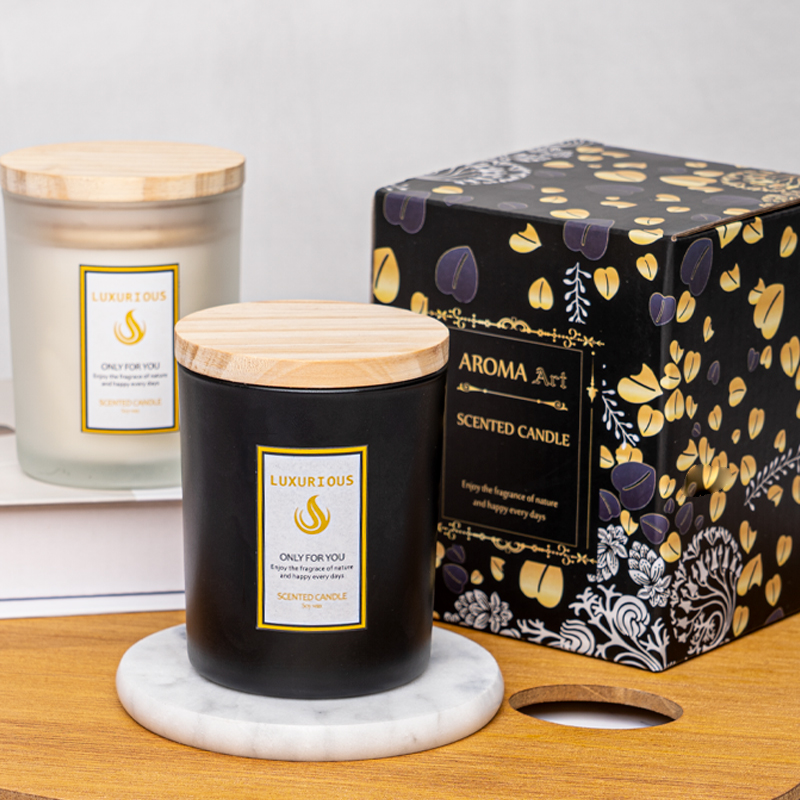 Customized Logo Glass Jar Scented Candle Colored Soy Based Scented Candles