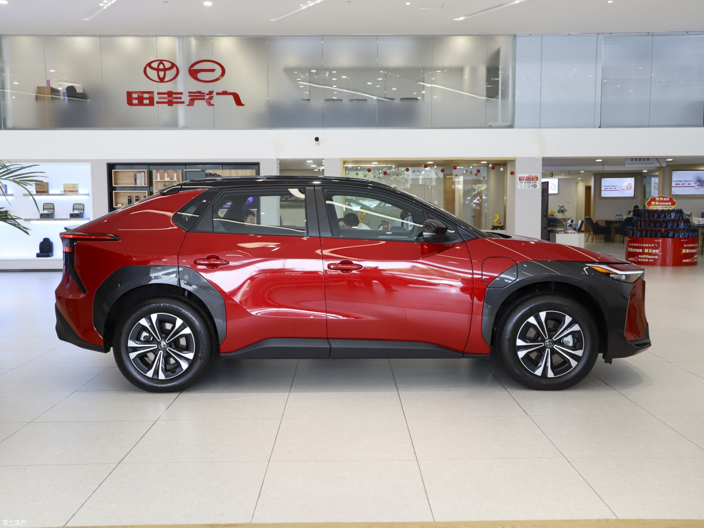 Cheapest New Car Toyota Bz4x Long- Range Pro Version FAW Chinese-made Electric Car