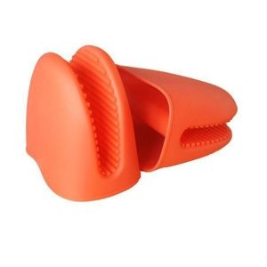 China Custom Anti Scald Sustainable 11cm Silicone Mini Oven Mitts on sale