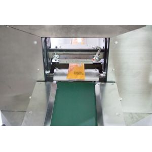 Multi-function automatic cookies bread wafer food packaging machine