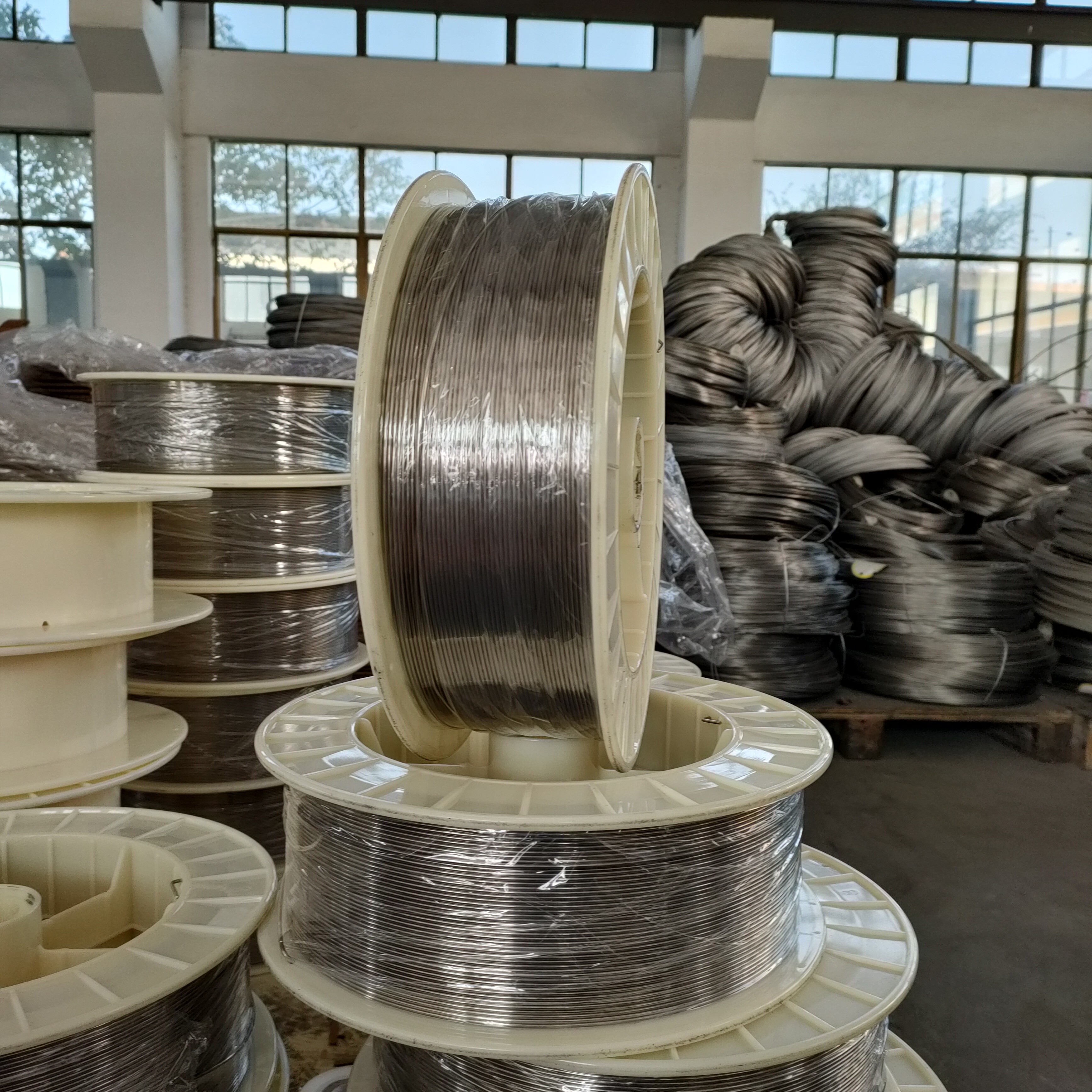 China Factory Supplier Nickel Alloy ERNiCrMo-13 Welding Wire Price Per Meter