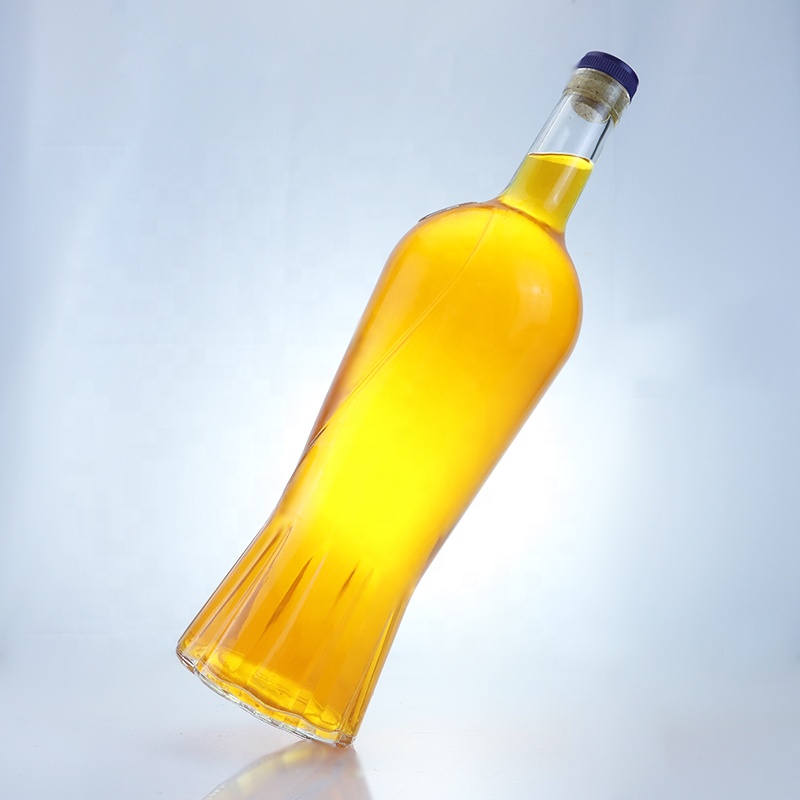 Exquisite Design 750ml Clear Vodka Liquor Bottle with Cork Glass Collar Material