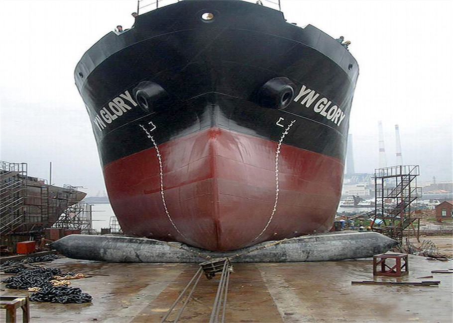 Ship Launching Landing Inflatable Rubber Airbags Customizable