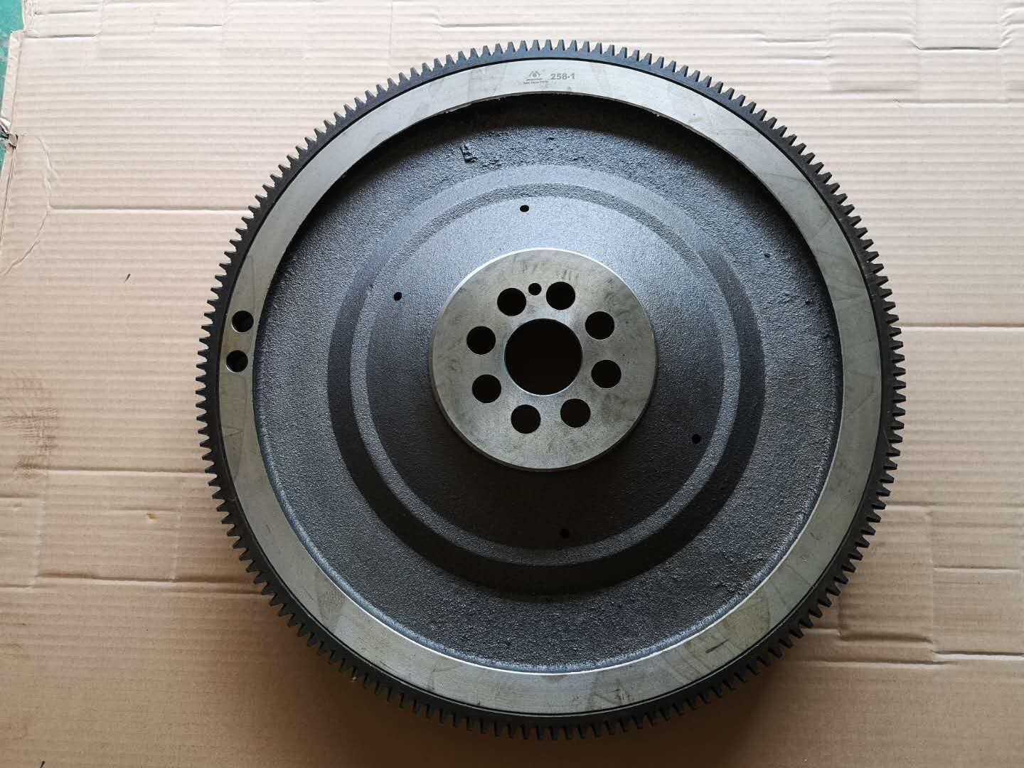 1123312584 ISUZU Flywheel V Type Engine 10 Cylinders Tall Body 8 Foots And Ring