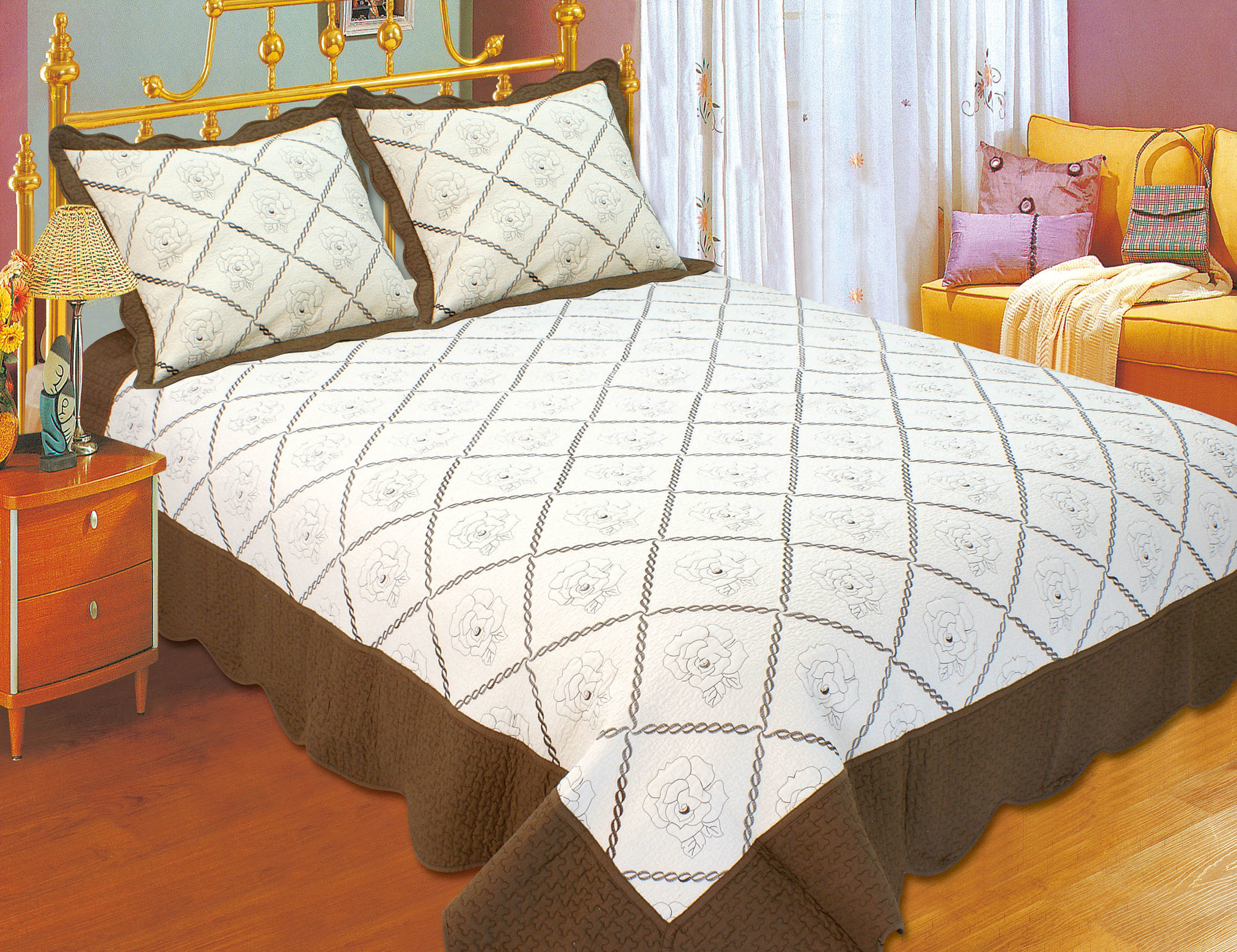 Embroidered Quilts Solid With Brown Border , Quick Drying Double Quilt Cover Set