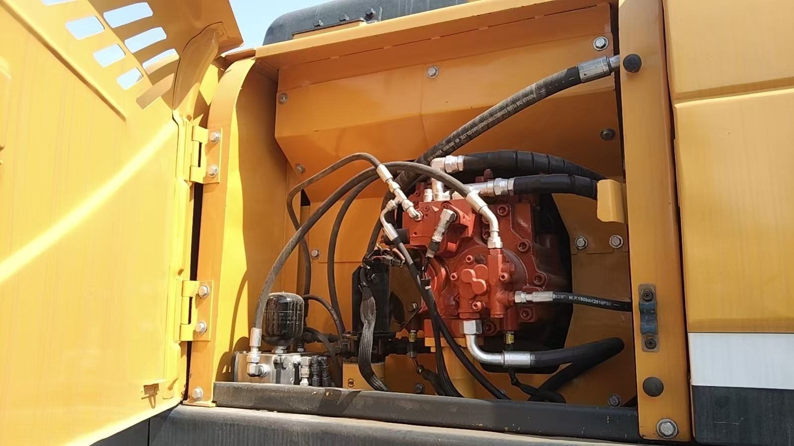 Used Komatsu PC350-7 Crawler Excavator Reliable Condition Export from China