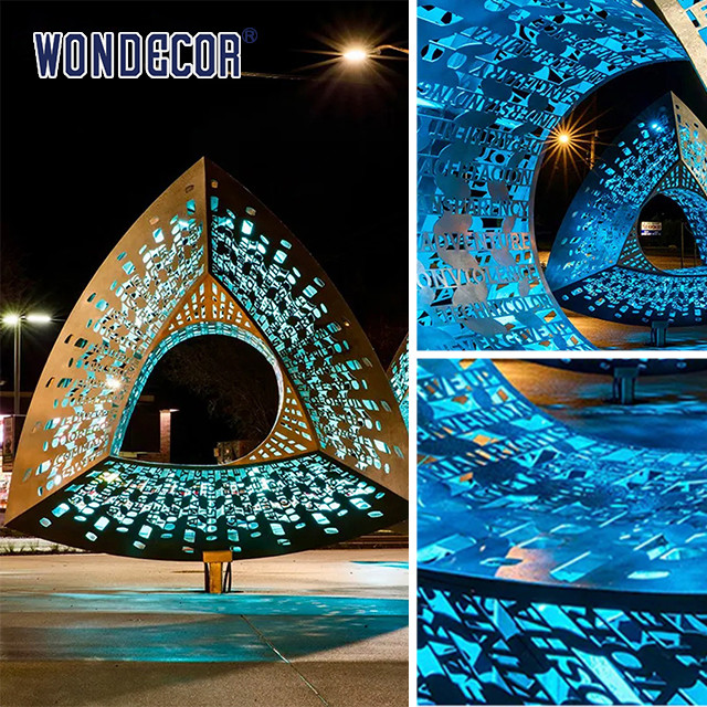 Customized Polished Stainless Steel Sculpture Triangle Hollow Geometry