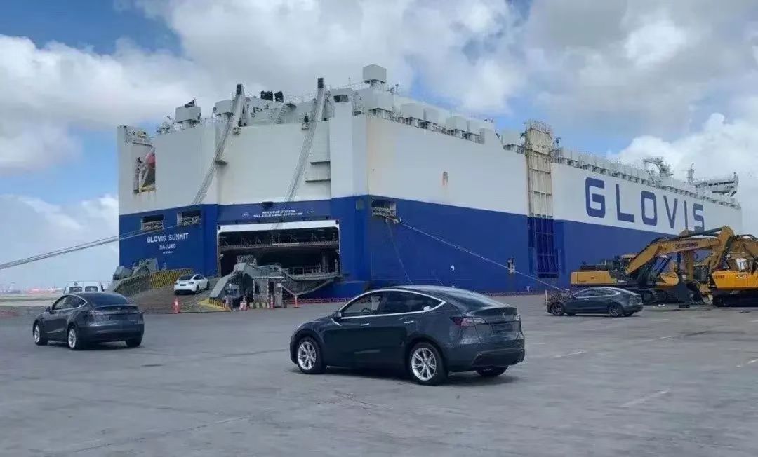 400km 500km 600km BYD QIN PLUS Blue-White Full Trim 5 Seater Sedan Electric Car 150km Speed Energy Vehicles 2023 Top Sale