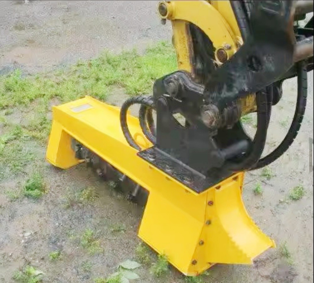 Grass Crush Cutting Excavator Attachment For 6-20 Ton Forestry Machine