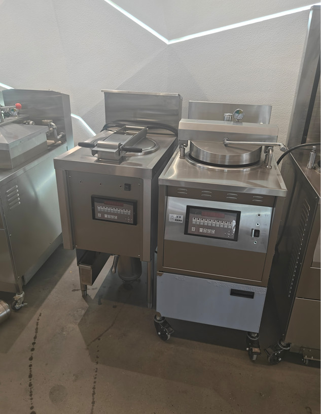 6HD Electric 12KW 380V 28L 6 Fry Tray Big Productivity Round Broaster Chicken Pressure Fryer