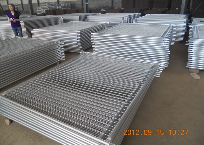 OD 40mm temporary construction fence Heavy Duty Robustness Design 2.1mx2.5m temporary fence panels with water-filled des