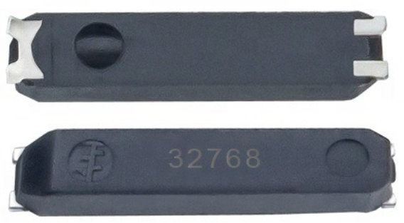 Industrial and Commercial 8038 32.768kHz Clock Crystal 8.0x3.8mm 4pin 12.5pF 20ppm 308C -SJK-