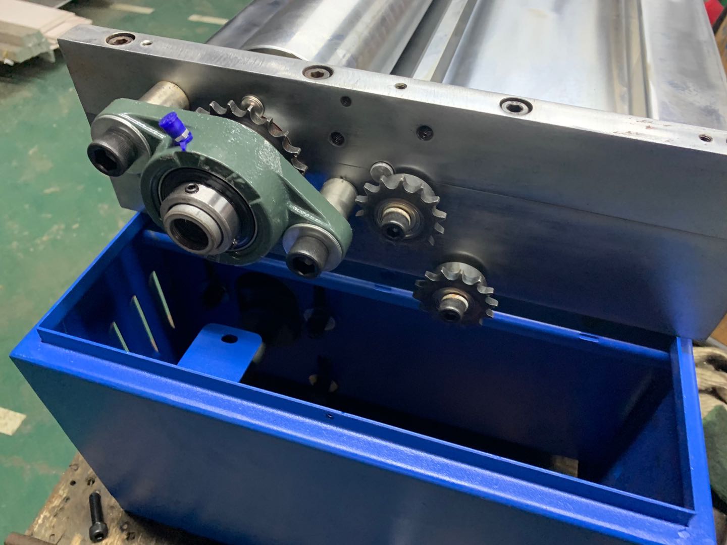 EPE PE EVA Polyethylene Foam Sheet Hot Melt Glue Applicator for Wood Packaging Material
