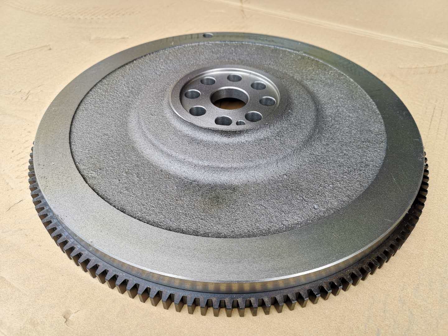 8971157820 ISUZU NKR66 4HF1 300mm Flywheel 19.8 KG Net Weight Inner Hole Diameter 40mm