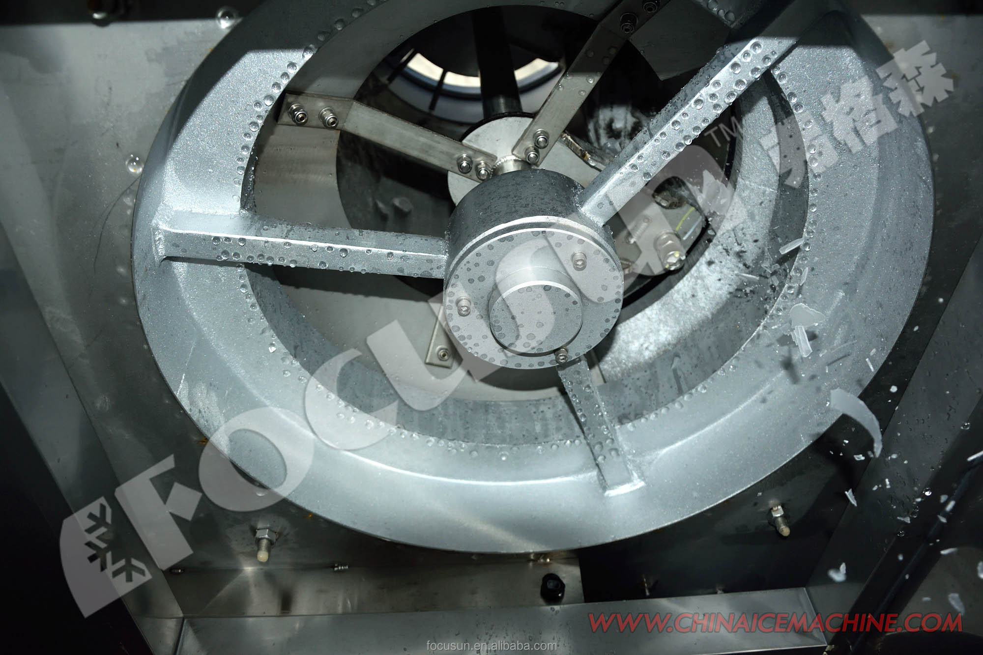 2T Flake Ice Machine for Seafood and Fish Preservation at 25C Water Inlet Temperature