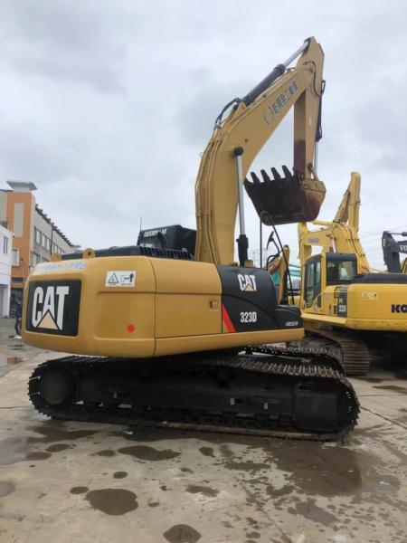 used 323D cat excavator ,low working hours and in clean condition ready to find