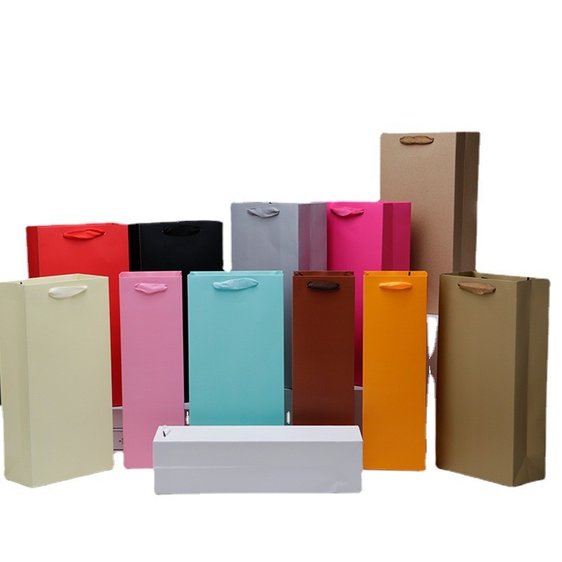 100g-130g Kraft Recycled Paper Gift Bag Easy Carry With Handle