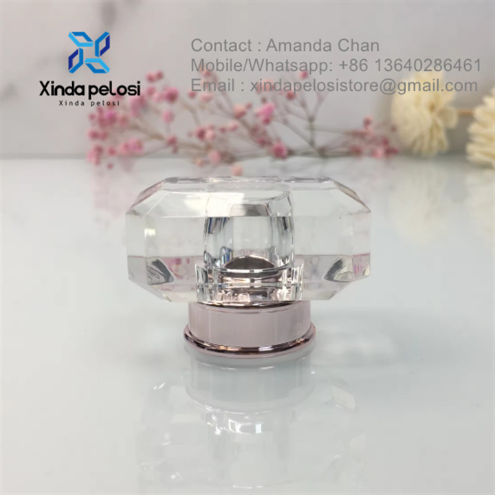 Custom Eco Friendly Transparent Acrylic Magnetic Perfume Cap
