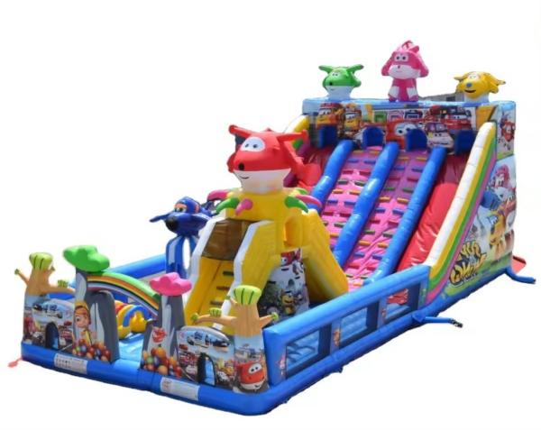 Jungle and Sharks Theme Unisex Inflatable Bounce Jumping Castle Games with Pool