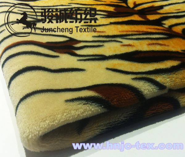 Wholesale 100% Polyester Tiger Stripes Flannel Blanket Fabric Coral Fleece for