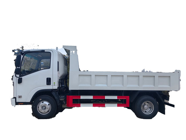 ISUZU 4x2 5000 CBM Dump Truck With Lift Function