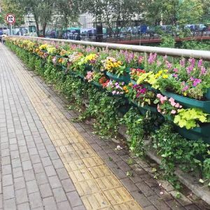 Self Watering Adjustable Railing Plastic Hanging Flowerpot Rail Planter Design