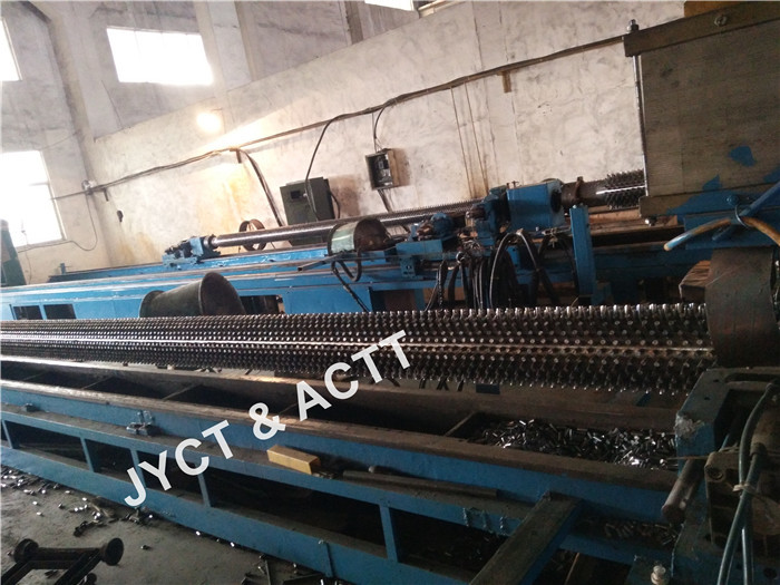 SA335 P9 Studded Tube For HRSG Refinery / Furnaces Electric Resistance Welding