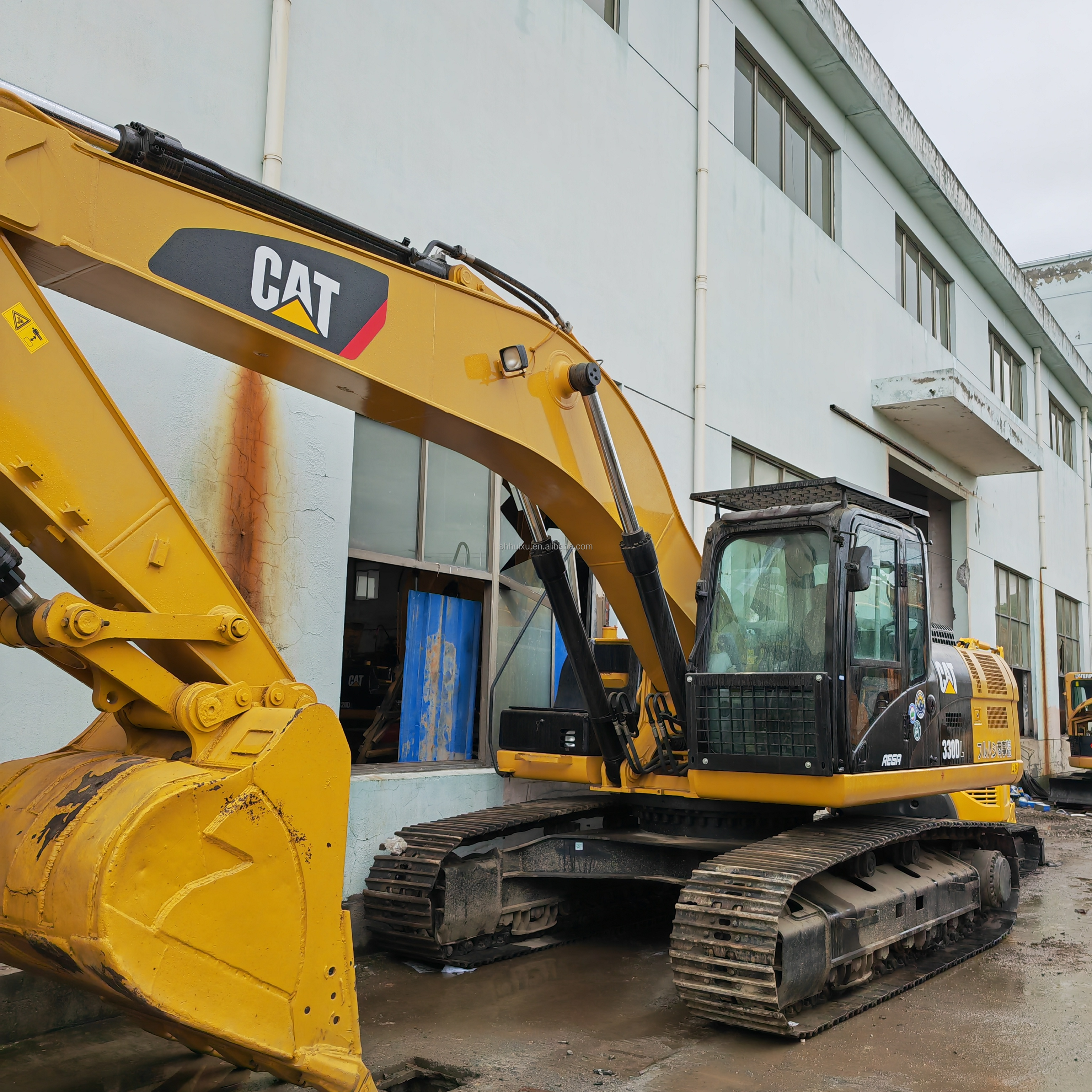 used in stock excavator cat330d/high engine power second hand cat330d on sale