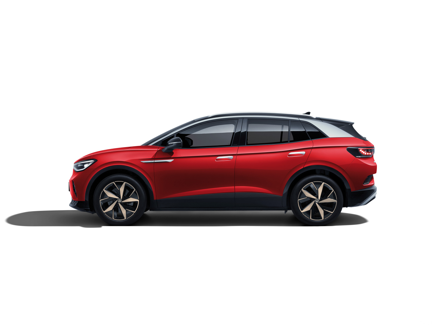 5 Seater SUV EV Cars Compact 160km/H Adult Mini Electric Car